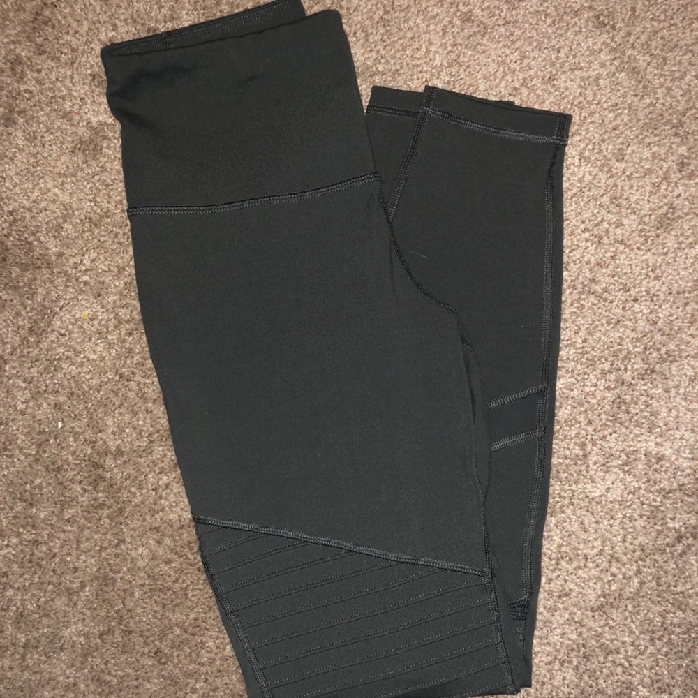 Old Navy Active Leggings
